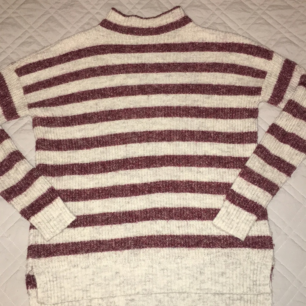 American Eagle striped sweater